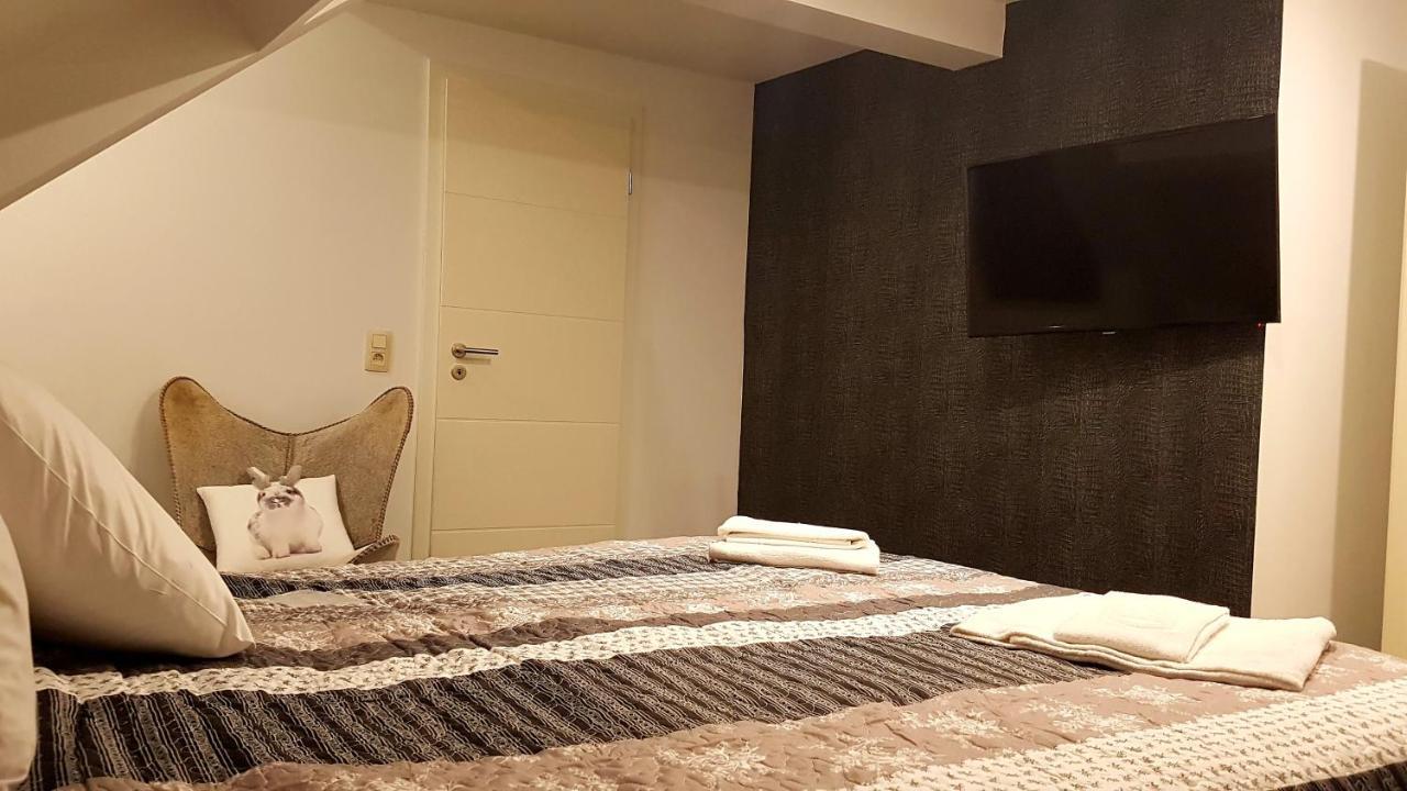 מאלמדי Les Etangs Du Thioux Guest House מראה חיצוני תמונה